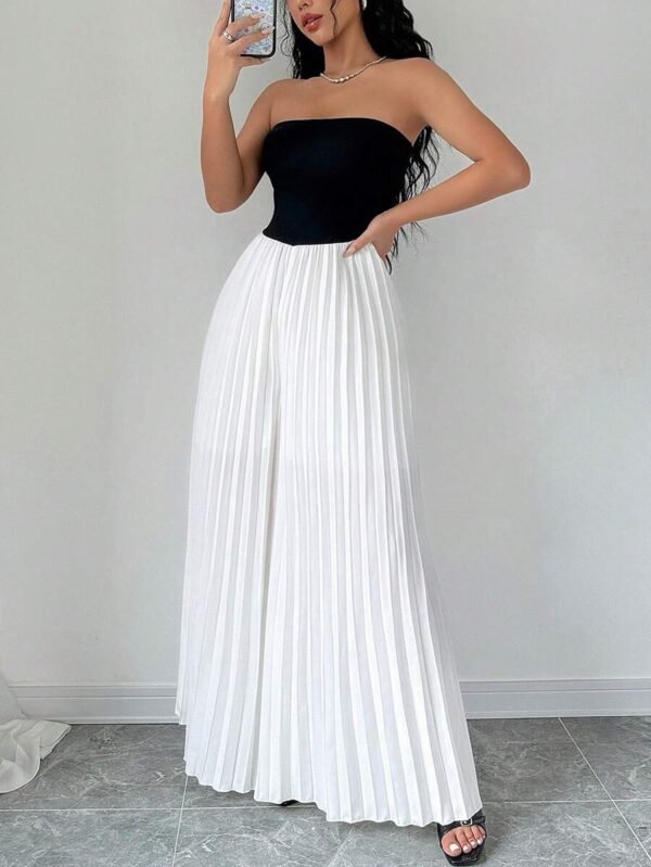Mono elegante y grácil para mujer sin tirantes ni espalda con banda en la cintura y pliegues