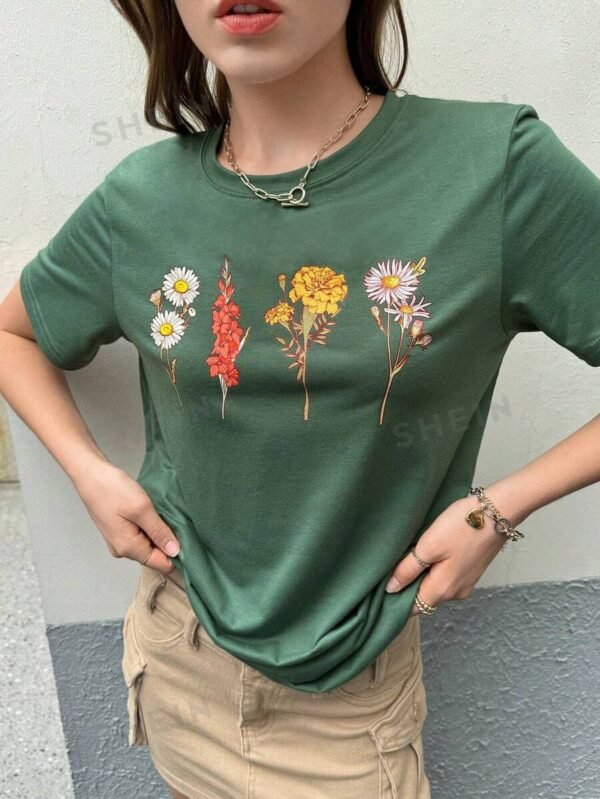 Camiseta casual de manga corta con estampado floral