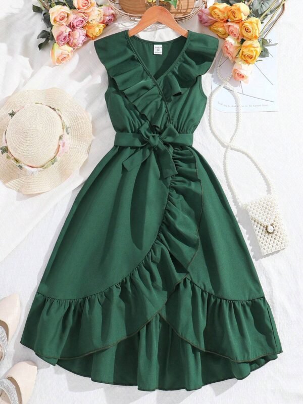 Vestido lindo sin mangas de unicolor con volantes en el bajo para niña