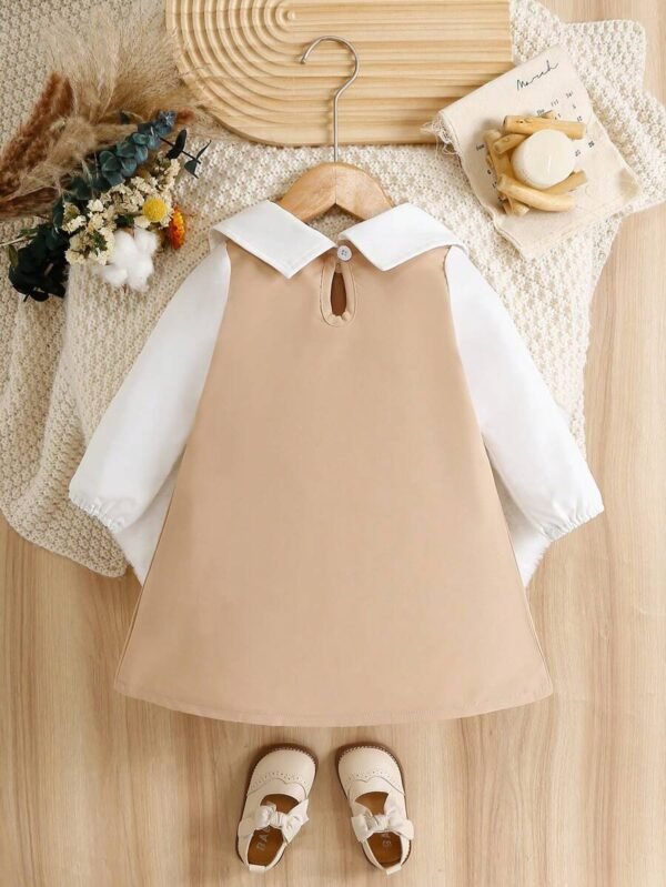 Vestido ajustado con mangas largas, cuello con lazo - Imagen 2