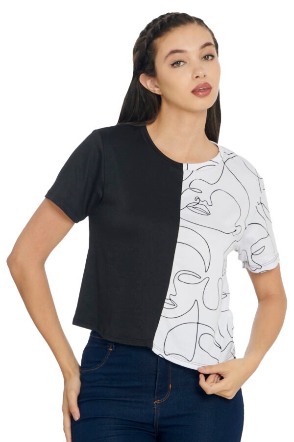 PLAYERA COMBINADA ESTAMPADO SILUETA