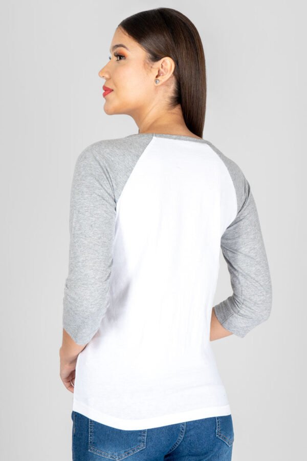 Camiseta manga larga estampada con escote redondo - Imagen 3