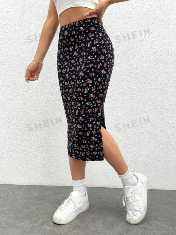 Falda con estampado floral de muslo con abertura