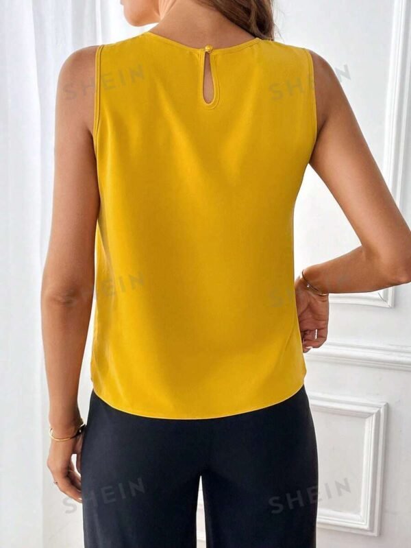 Blusa sin manga unicolor con diseño de fruncido - Imagen 3