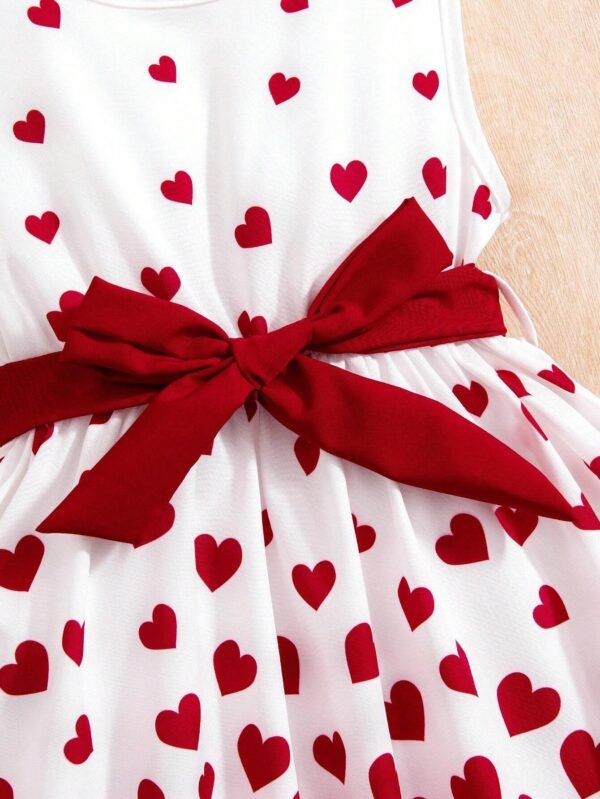 Vestido de niña joven sin mangas con estampado de corazones - Imagen 2