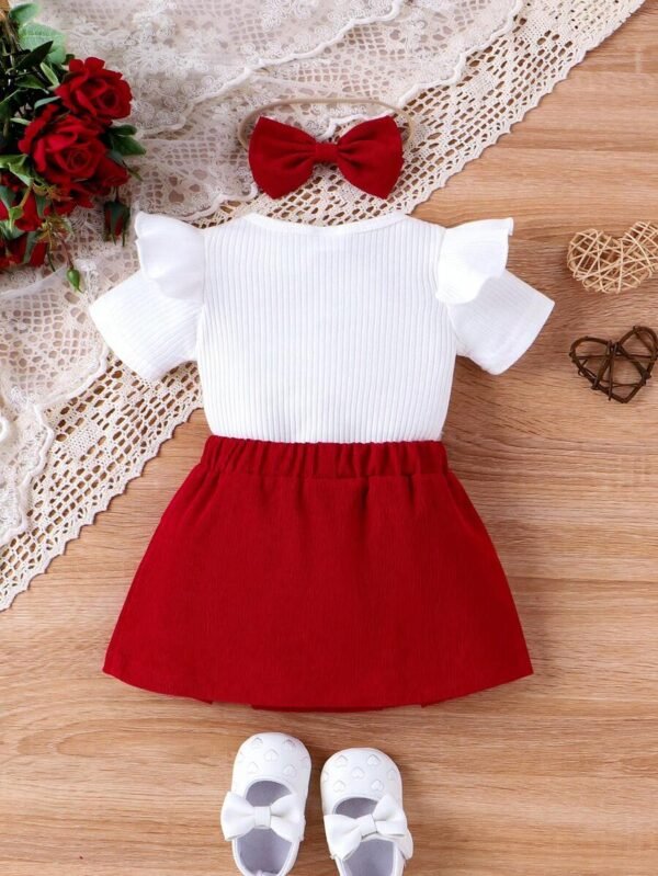 Conjunto de blusa de volantes y short unicolor para bebé niña - Imagen 3