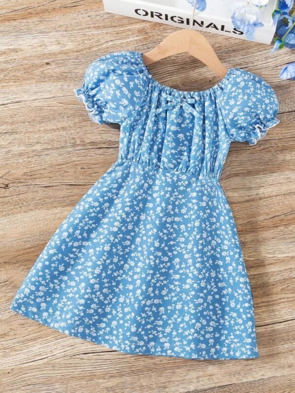 Vestido floral estilo campestre de verano para niña