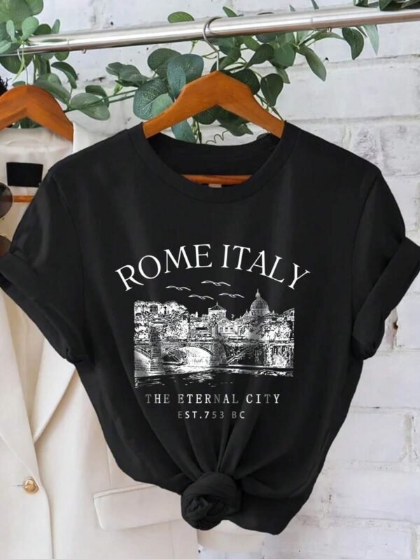 Camiseta con gráfico de la silueta de la ciudad de Roma