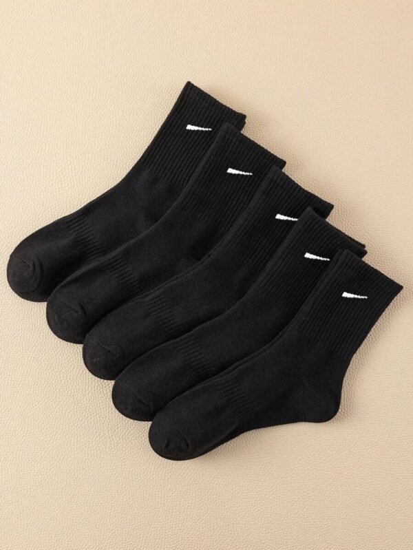 5 pares de calcetines largos casuales blanco y negro para mujer - Imagen 3