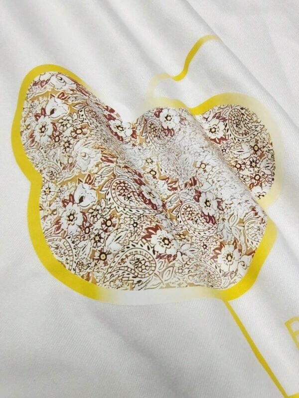 Camiseta de mujer de manga corta con cuello redondo y estampado - Imagen 2