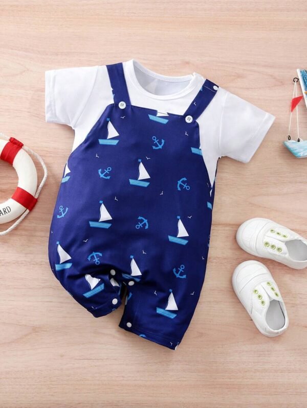Pijama de bebé tipo body con estampado de barco