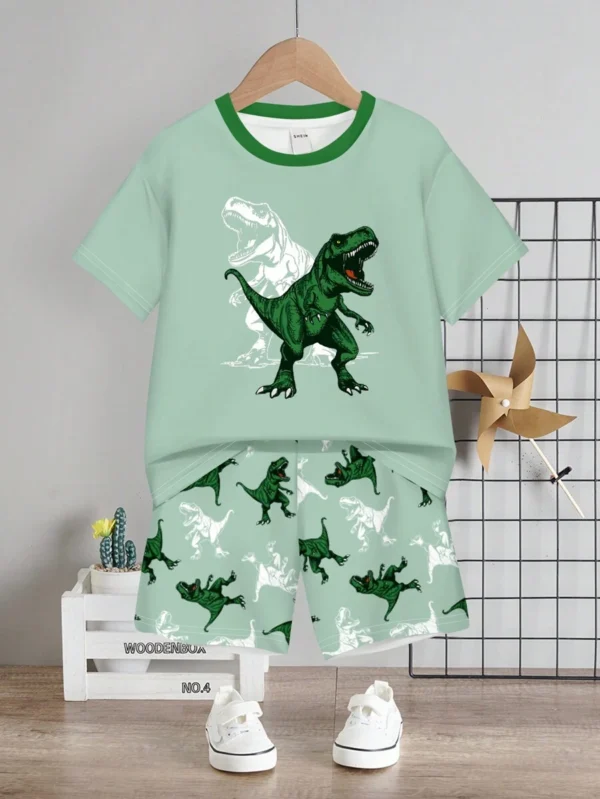Conjunto de camiseta con estampado gráfico y short para niños