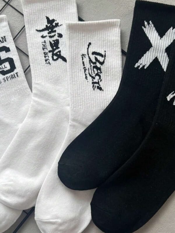 5 pares de calcetines deportivos a media pantorrilla blancos y negros - Imagen 2
