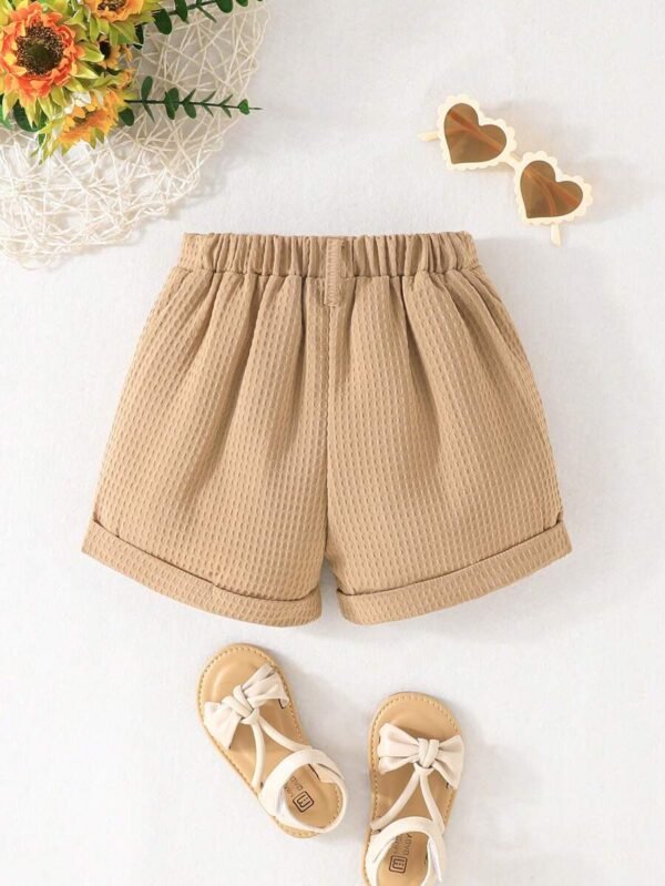 Shorts versátiles para uso diario con cierre de botón para niña - Imagen 3