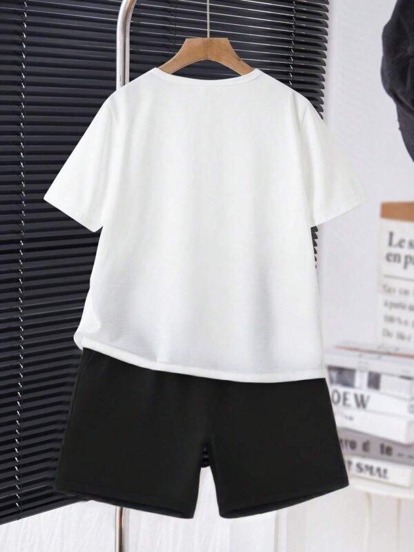 Conjunto de camiseta manga corta y pantalones cortos para niños - Imagen 3