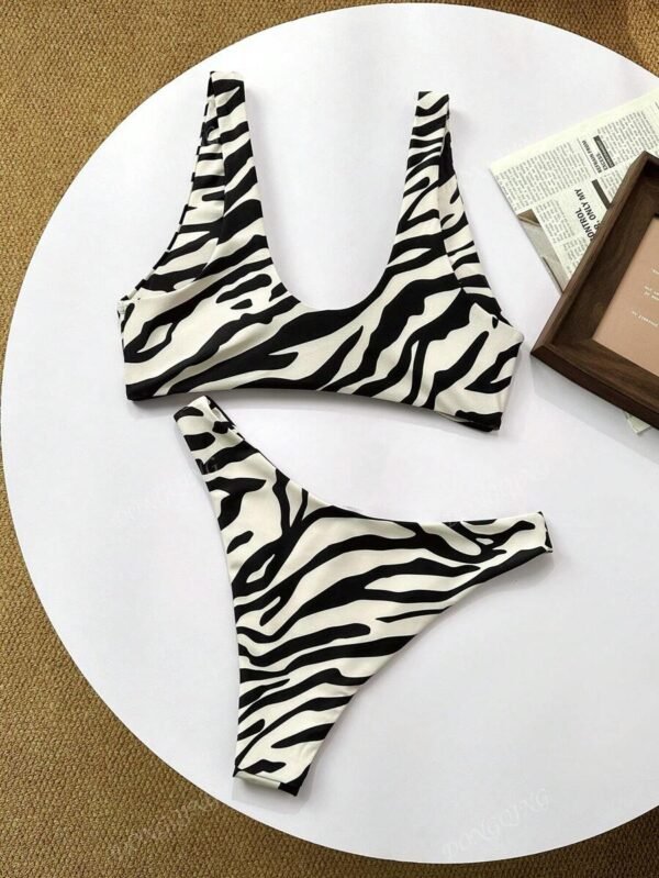 Conjunto de bikini de 2 piezas con estampado aleatorio para mujeres - Imagen 3