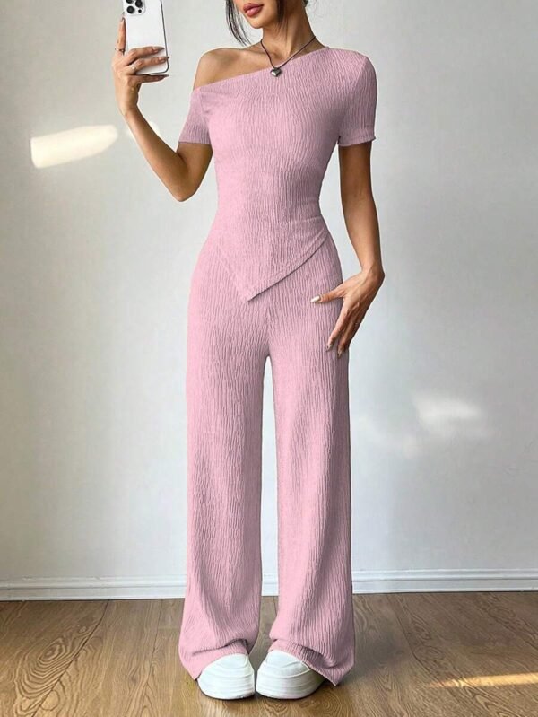 Conjunto de camiseta casual y pantalones de pierna ancha para mujer