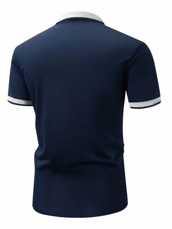 Camisa polo de hombre con botones delanteros en unicolor y parches - Imagen 3
