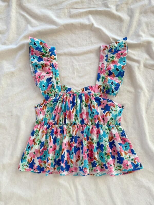 Blusa de mujer con manga corta y estampado floral de color contrastante - Imagen 3