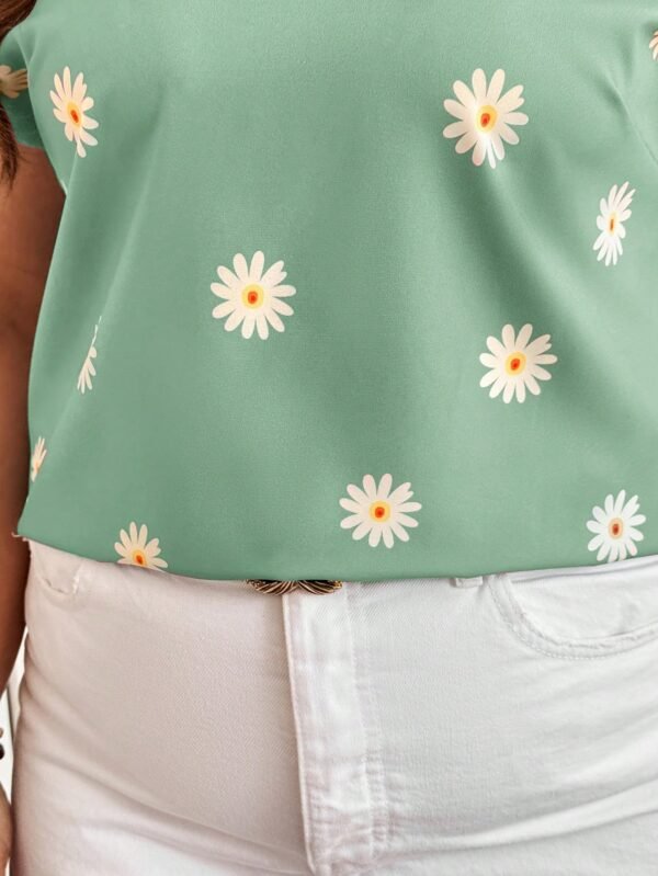 Blusa casual de manga corta con cuello redondo y estampado floral - Imagen 3