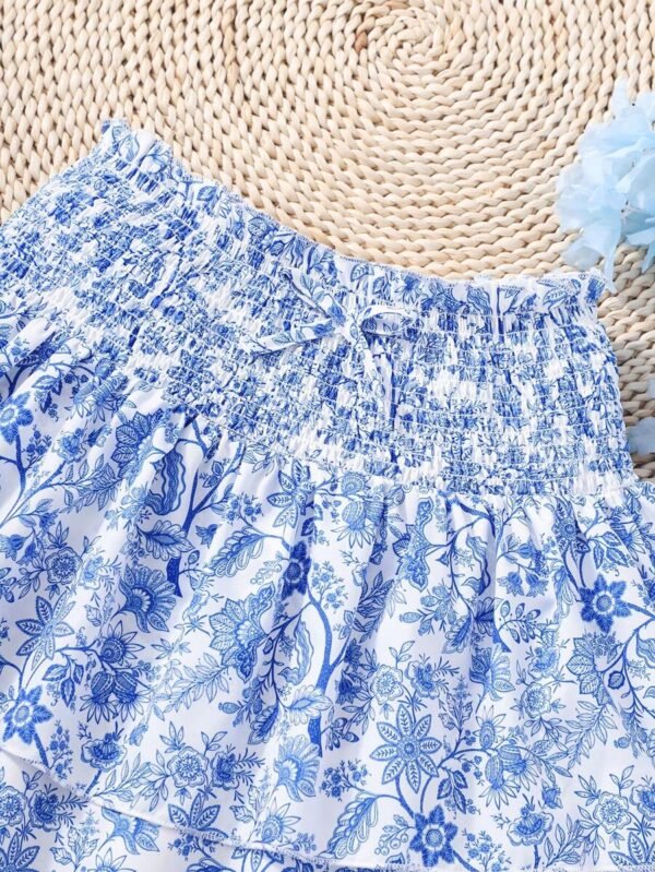 Falda corta fluida con diseño floral estilo vacaciones - Imagen 2