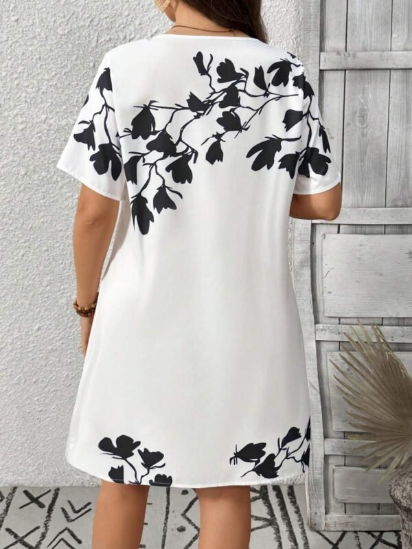 Vestido informal con botones y bolsillos con bordado - Imagen 3