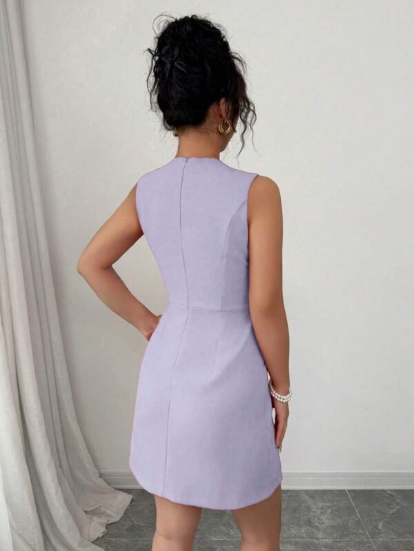 Vestido mini de mujer con elegante sin mangas - Imagen 3