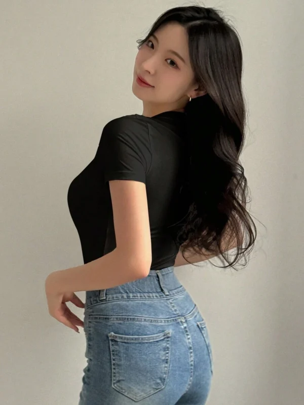 Camiseta casual de verano para mujer con cuello redondo - Imagen 3