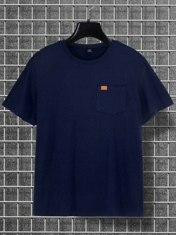 Camiseta manga corta cuello redondo con bolsillo para hombre