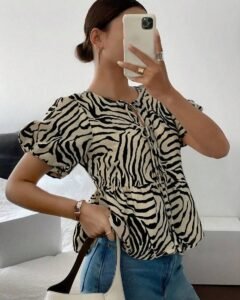 Camisa de mujer de cuello redondo de manga corta