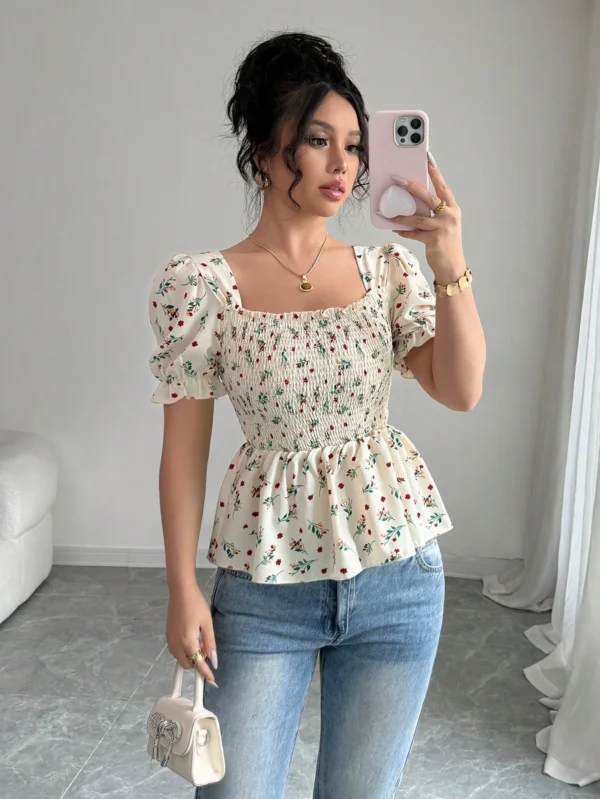 Blusa elegante con botones y ajuste delgado con estampado de flores