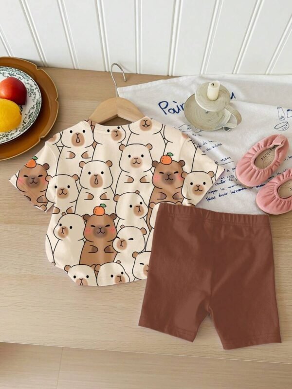 Set de 2 piezas: camiseta manga corta holgada y shorts con estampado para niñas - Imagen 2