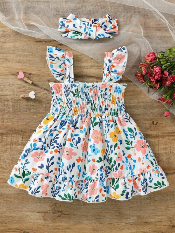 Vestido con cuello con volantes y estampado floral para niña bebé