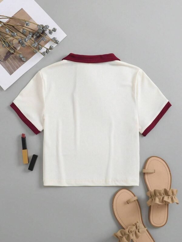 Camiseta gráfica de mujer con cuello de polo - Imagen 3