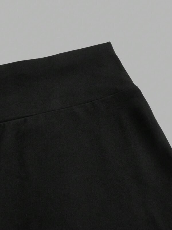 Pantalones cortos simples con estampado de letras y talle alto - Imagen 2