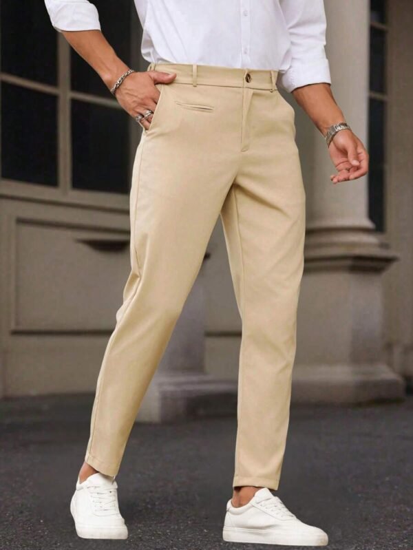 Pantalones casuales de hombres de color liso con bolsillo