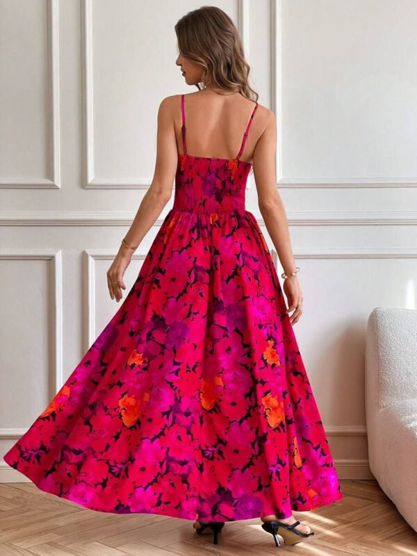 Vestido maxi de tirantes con estampado floral elegante - Imagen 3