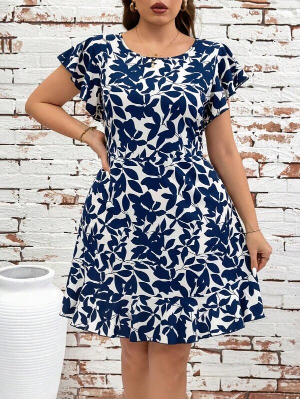 Vestido mini casual de manga corta con cuello redondo de talla grande - Imagen 2