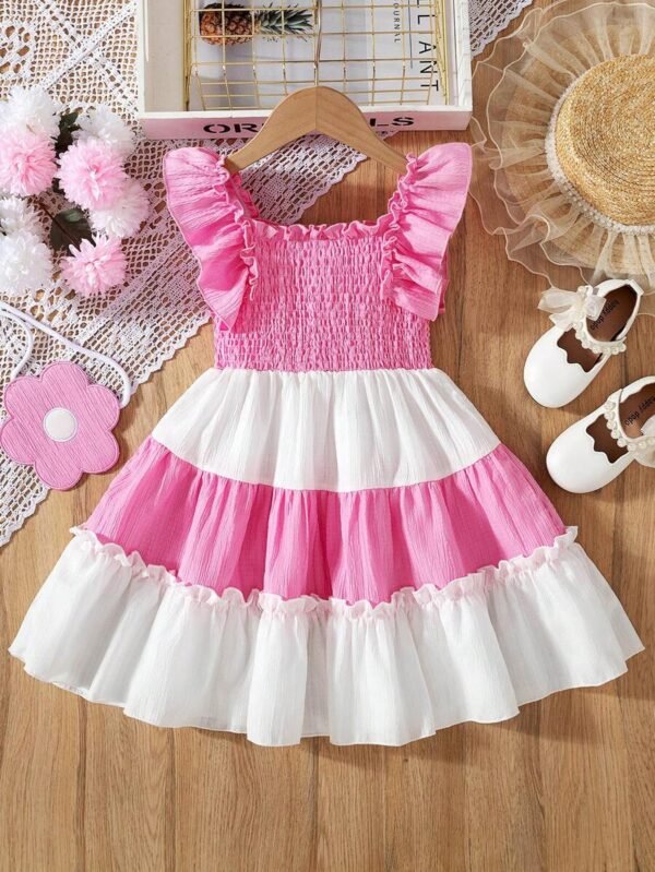 Vestido casual de niña joven con cuello con volantes y flores - Imagen 3