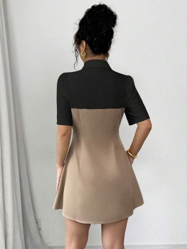 Vestido-camisa casual de manga corta en 2 colores contrastantes - Imagen 3
