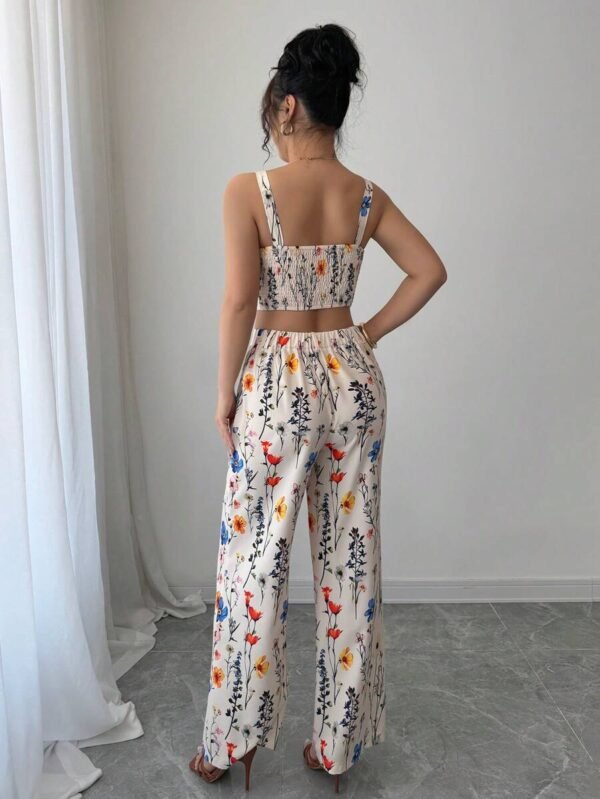 Conjunto de camisa cuello en V con estampado y pantalones rectos - Imagen 3