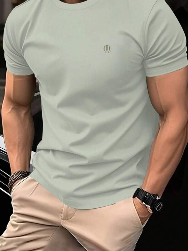Playera de manga corta de cuello redondo de unicolor