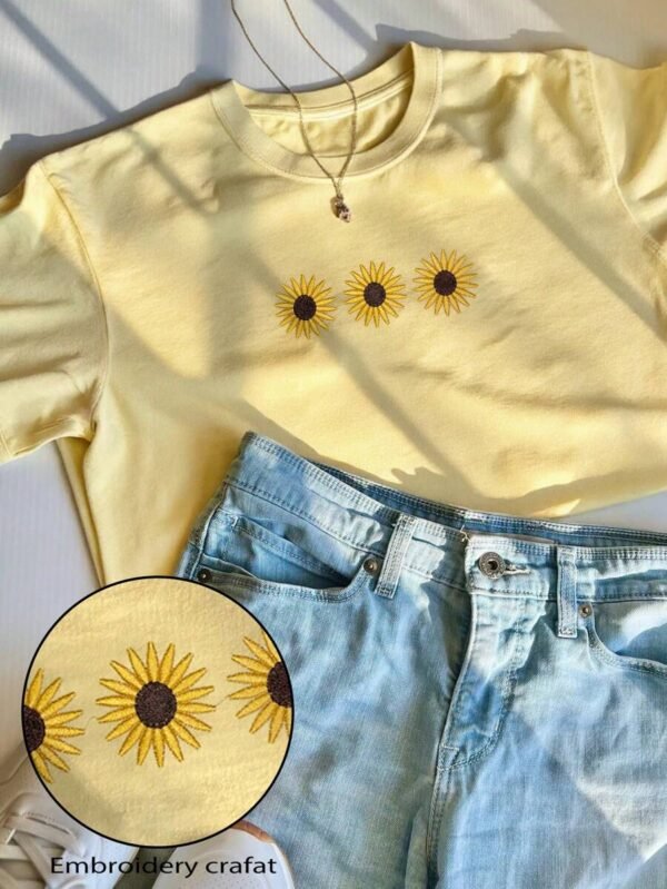Camisetas de mujer para primavera y bordados de diseño de crisantemo
