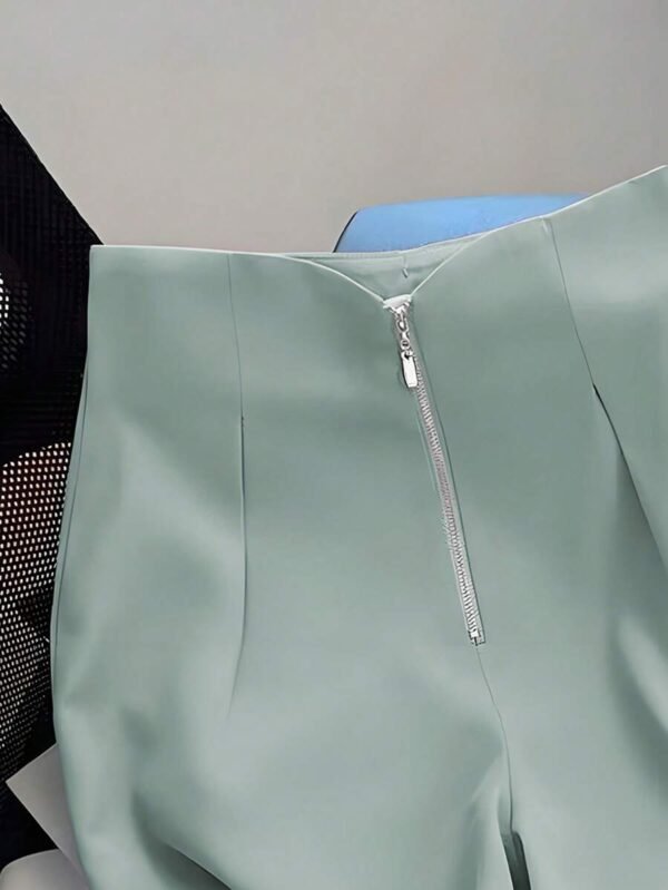Pantalones cortos casuales de tiro medio con cremallera frontal - Imagen 2