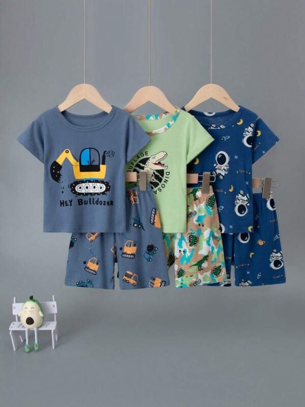 Pijama con camisa manga corta y pantalones cortos con estampado para niños