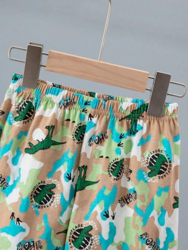 Pijama con camisa manga corta y pantalones cortos con estampado para niños - Imagen 2