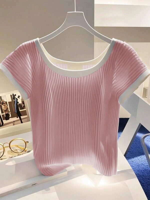Camiseta de manga corta de punto ajustada de estilo francés