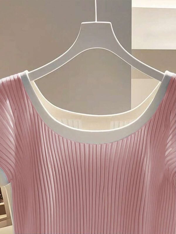 Camiseta de manga corta de punto ajustada de estilo francés - Imagen 2