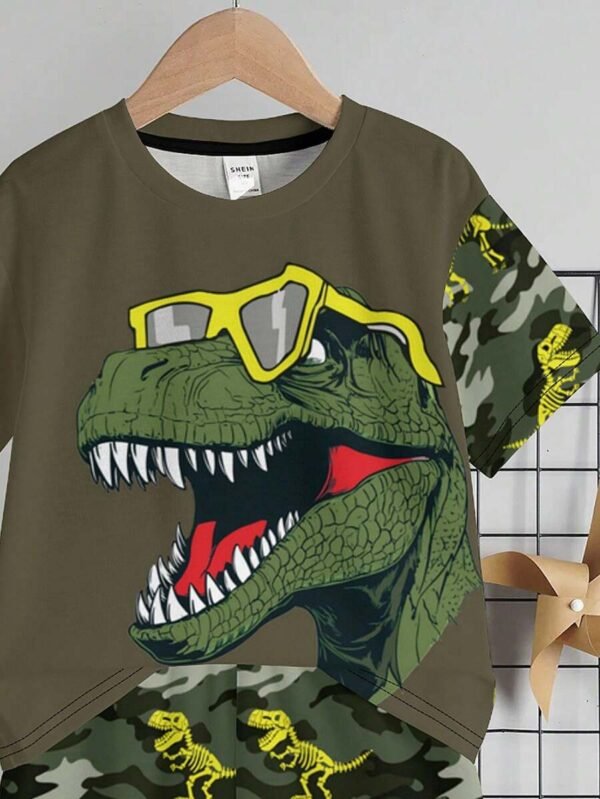 Conjunto de camiseta de manga corta y pantalones cortos con estampado para niño - Imagen 2