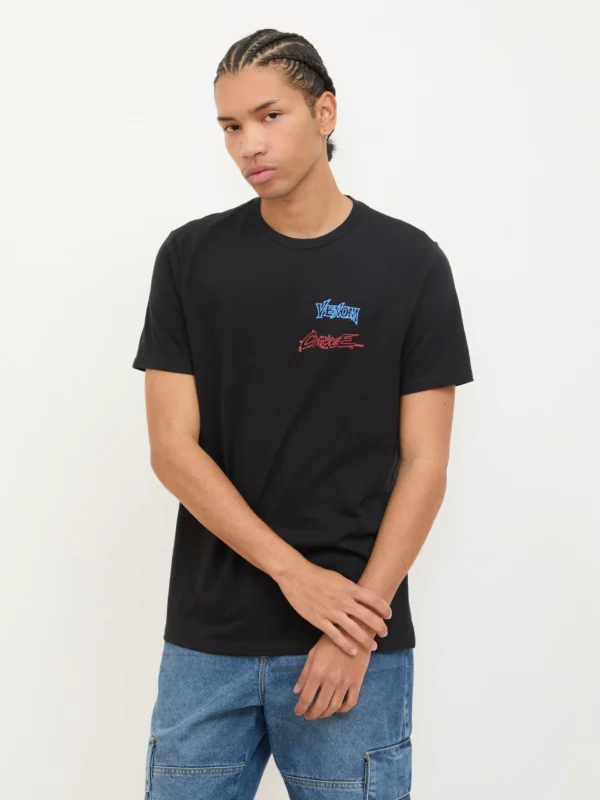 Playera Estampado Licencia Negra